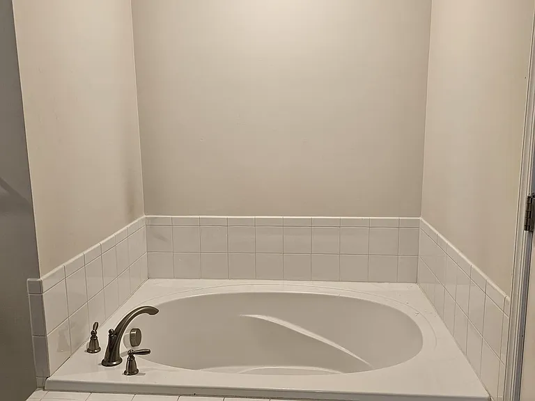 792 Jacobsen Cir #792 — Photo 12