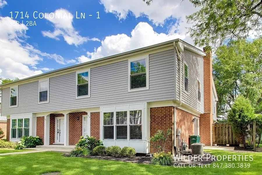 3 bed, 1.5 bath, 1460 sqft, $3,900 — Photo 2