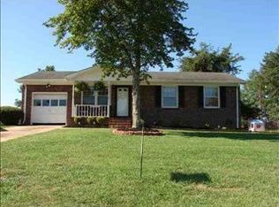 264 Bondale Dr, Spartanburg, SC 29303