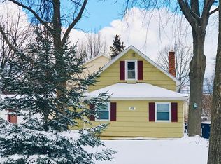 612 Eaton Rd, Rochester, NY 14617