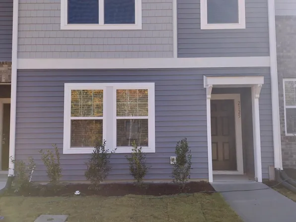 2125 Glen Crossing Dr, Durham, NC 27704