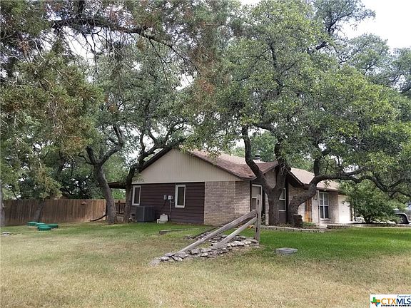 3rd image of 28 S Archer Dr