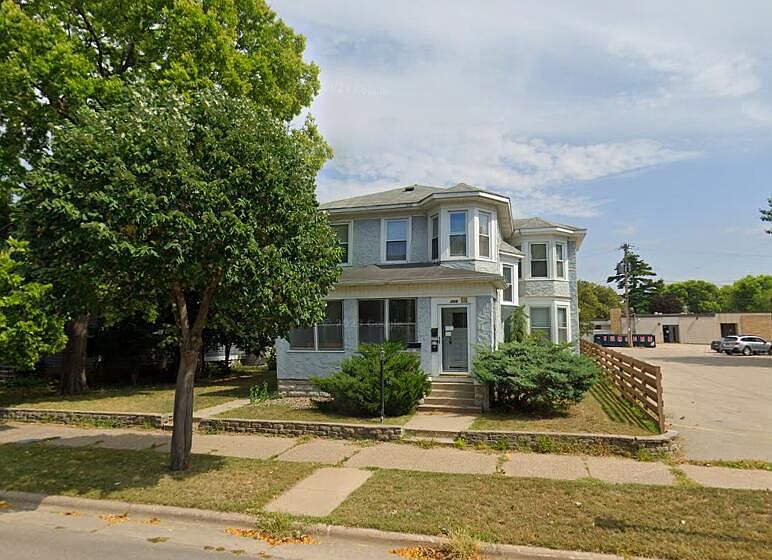 1st image of 209 10th STREET SOUTH South #205