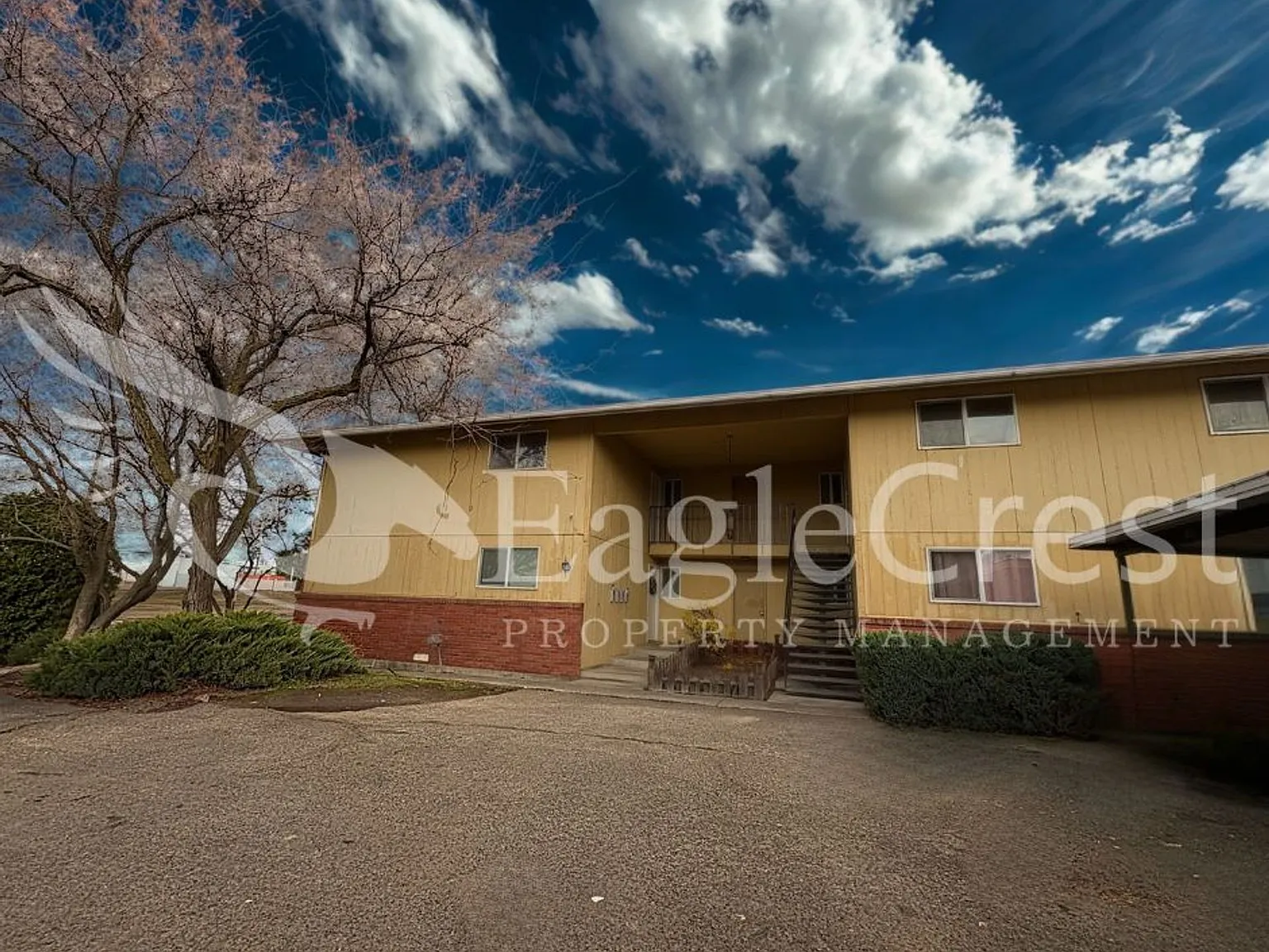 1816 Evergreen St. — Photo 1