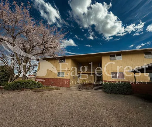 1816 Evergreen St Photo 1