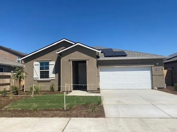 14320 W San Joaquin Ave, Kerman, CA 93630