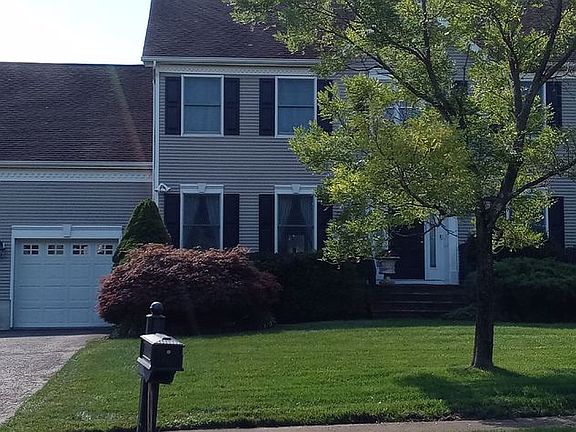 2nd image of 13 Roller Rd E