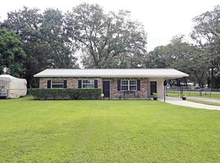 4202 Strauss Rd, Plant City, FL 33565