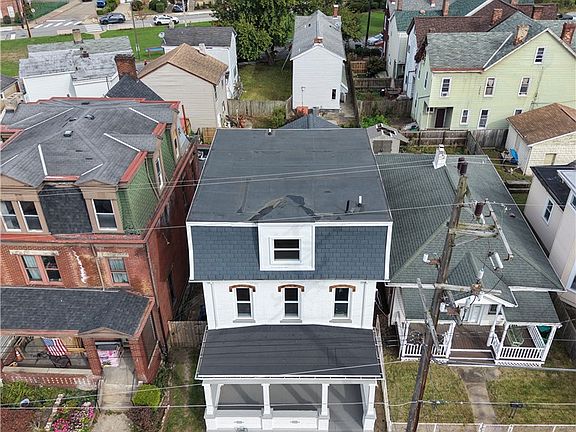 2nd image of 1334 Middle St