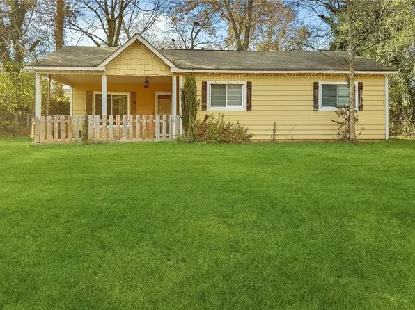 1670 Linda Cir SE, Marietta, GA 30060