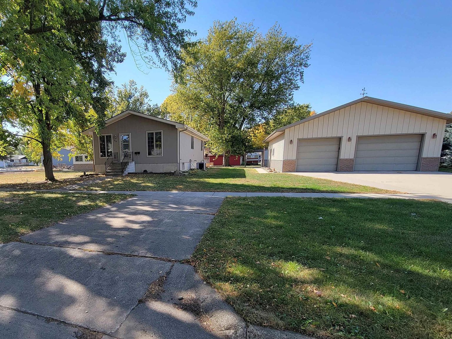 512 13th St, Onawa, IA 51040 Zillow
