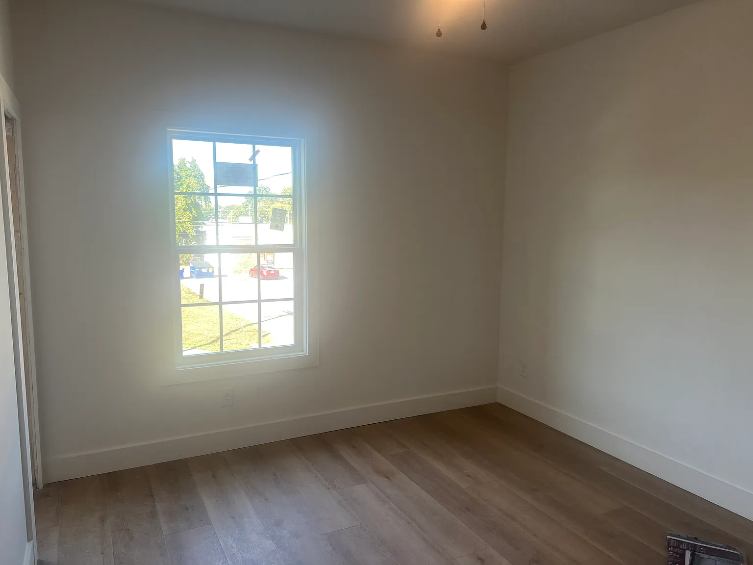 3 bed, 2.5 bath, 1250 sqft, $1,750 — Photo 2