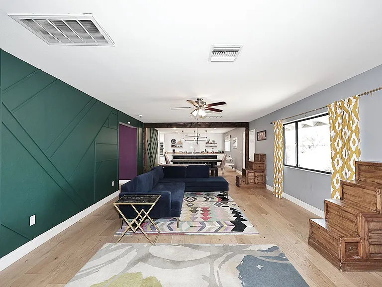 3413 N 16th Dr — Photo 21