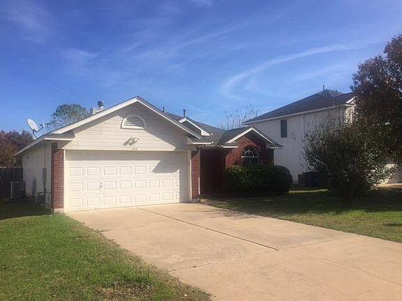 4th image of 804 Riverway Ln