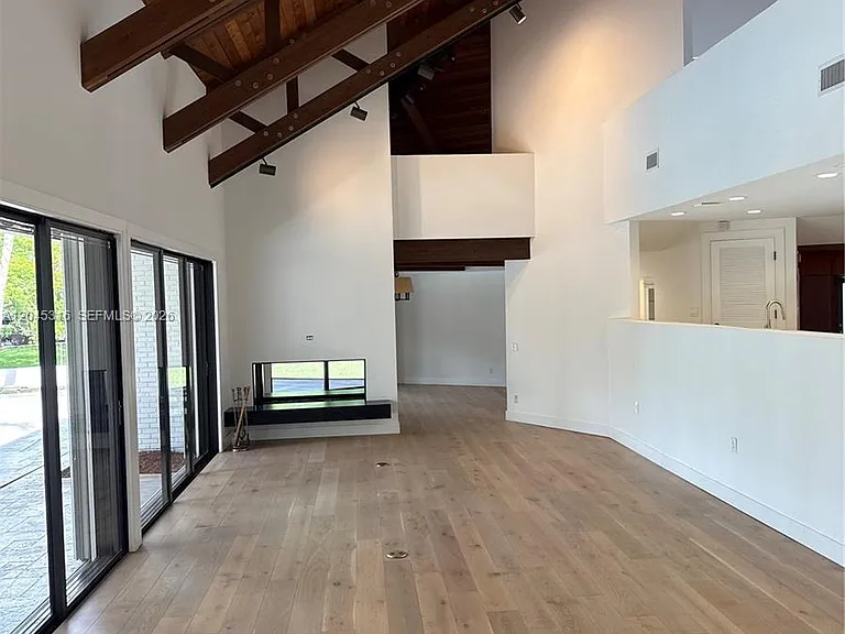 8925 SW 102nd Ter — Photo 12