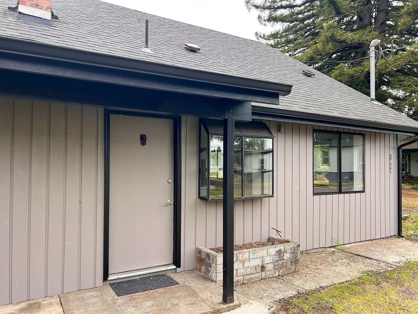 3bd/2ba Large Home In Lebanon — Photo 3
