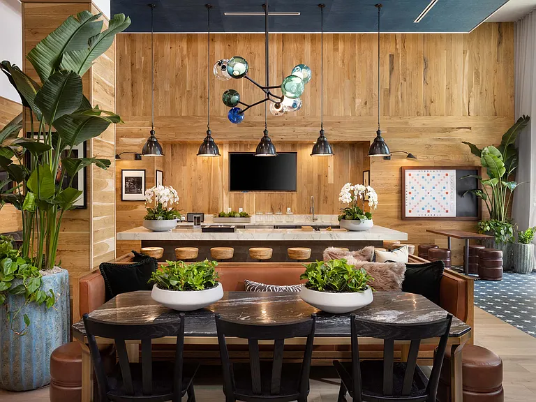 Alexan Noho West — Photo 142