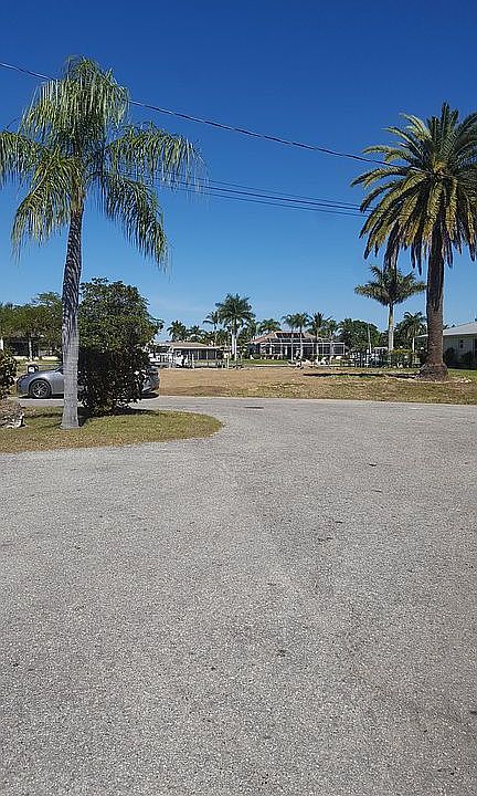 1st image of 5107 SW 2nd Pl