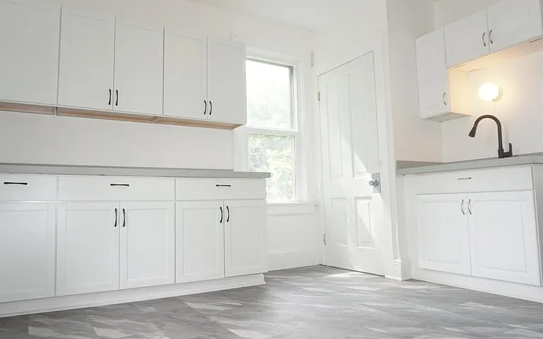 1632 Murray Ave — Photo 2