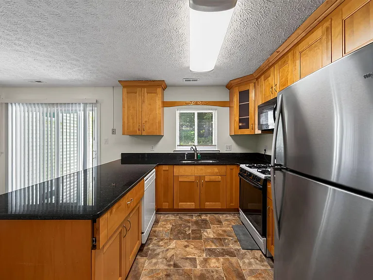 105 Trinity Woods Dr — Photo 11