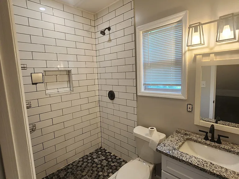109 Williams St — Photo 13