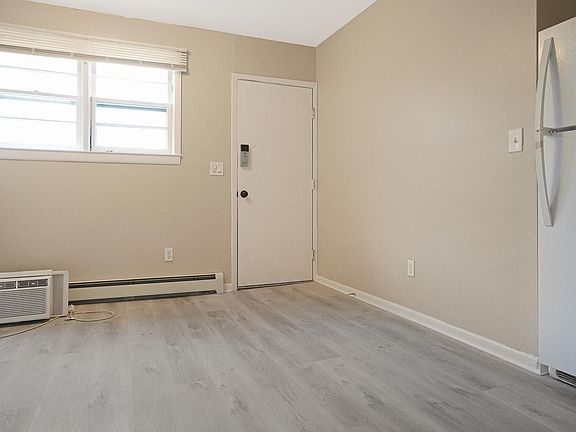 5th image of 90 Morningside Ave #2