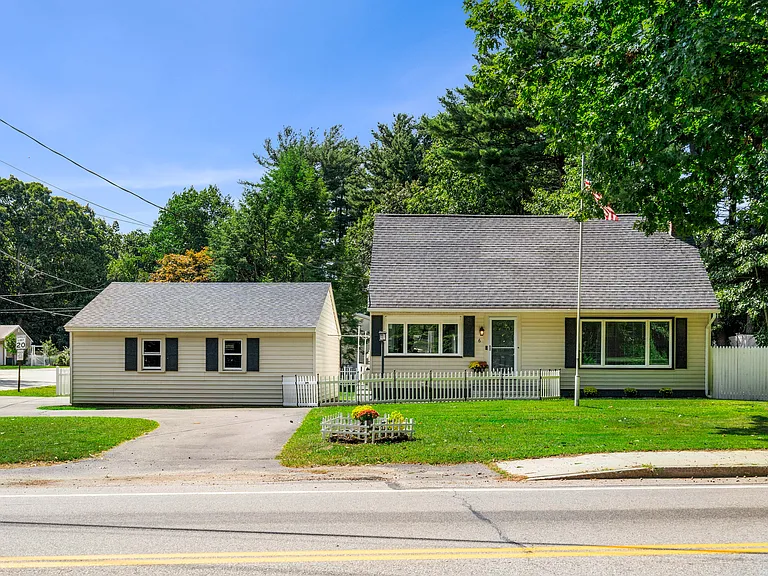 6 Elwyn Rd — Photo 43