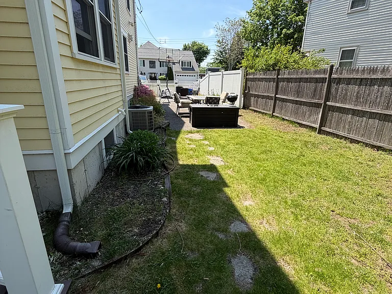 17 Cardinal St #17 — Photo 43