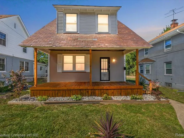 141 Oliver St, Pontiac, MI 48342