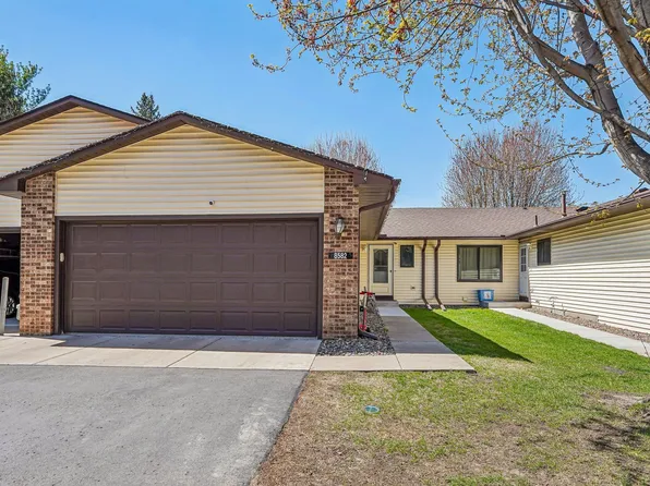 8582 134th St W, Apple Valley, MN 55124