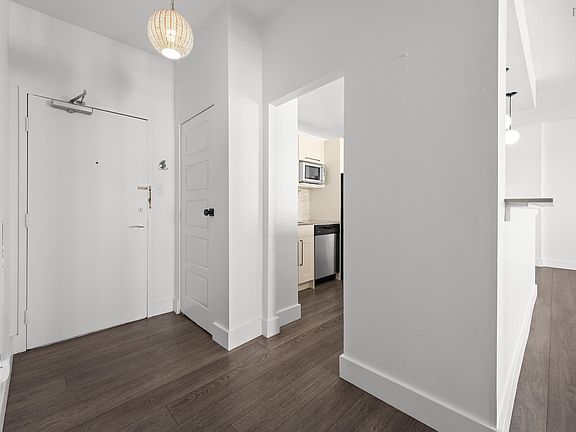 2nd image of 105 Dunbrack St #808