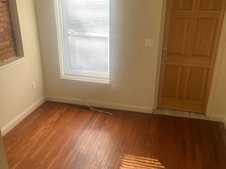 437 Pitman Pl — Photo 5