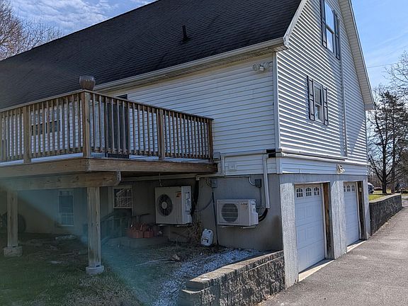 3rd image of 1739 Route 32