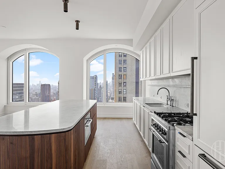 520 5th Ave #53A — Photo 5