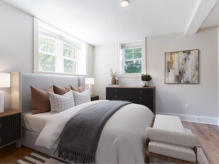 215 E Chestnut St #106 — Photo 3