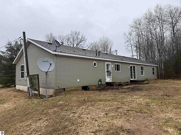 2nd image of 8211 W Moorestown Rd