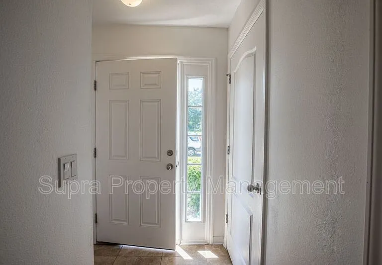 11657 Hickory Oak Dr — Photo 6