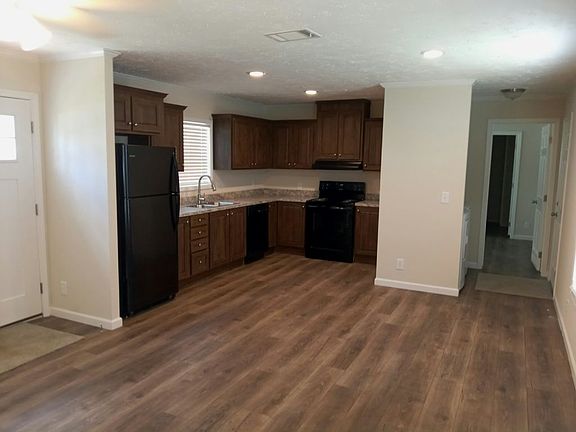 2nd image of 10201 W Beaver St #6