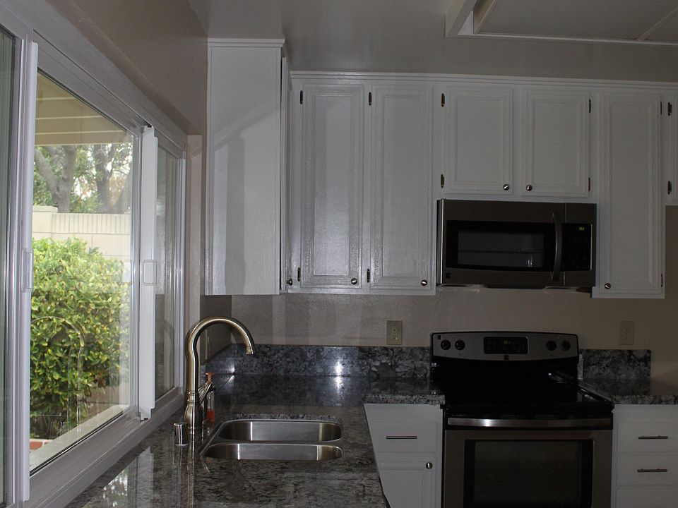 2nd image of 2099 N Parker Ct
