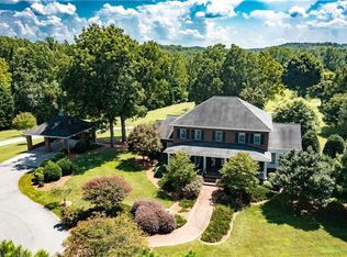 2215 Old Lexington Rd, Asheboro, NC 27205