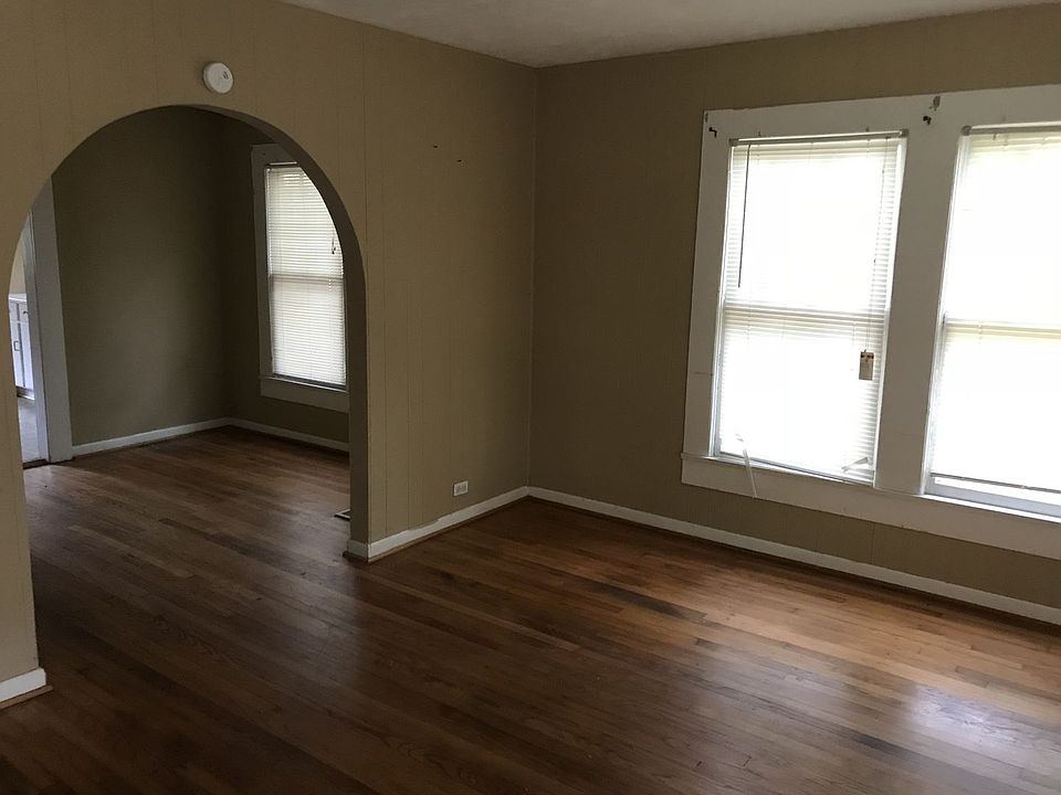 2nd image of 317 Albany Ave