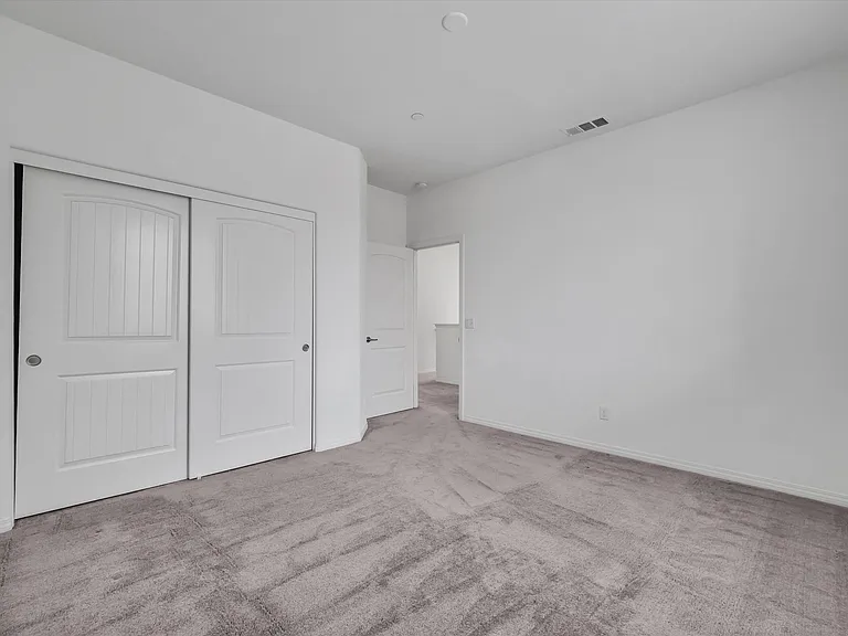 2978 E Penny Ln — Photo 31