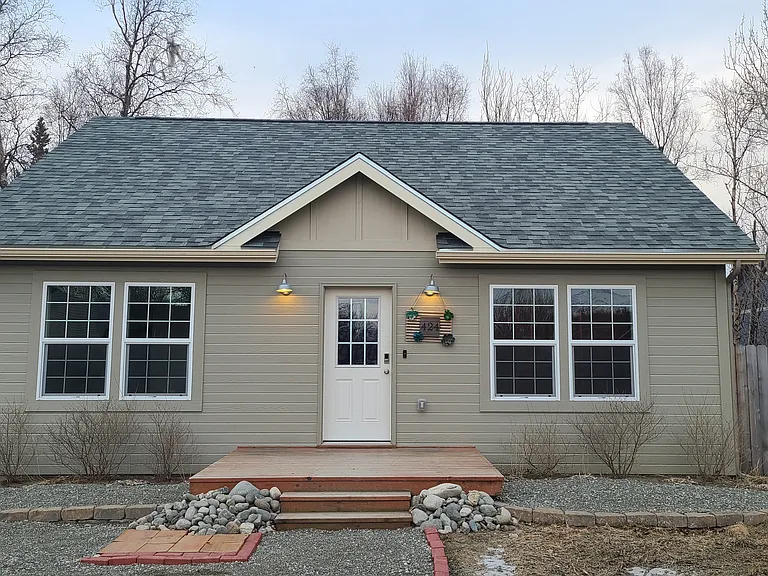 424 E Beaver Ave — Photo 14