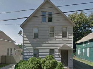 2958 E 57th St #A, Cleveland, OH 44127