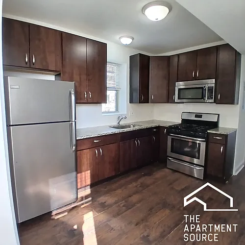 4876 W Armitage Ave #2R Photo 1