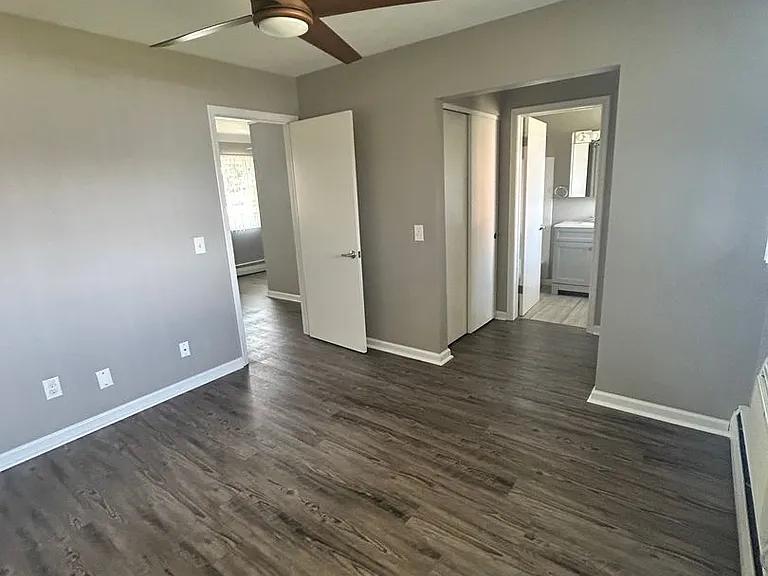 4101 Harvest Ln — Photo 12