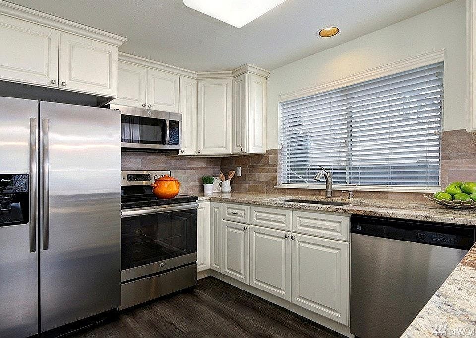 Newer stainless appliances