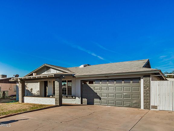 4th image of 5616 N 69TH Avenue