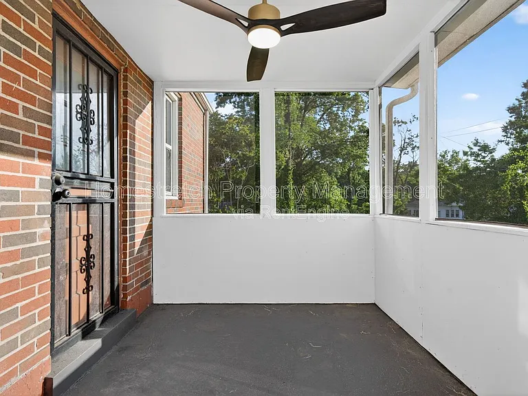 4707 Roxie St — Photo 3