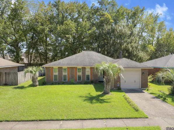 9219 Baronne Dr, Baton Rouge, LA 70810